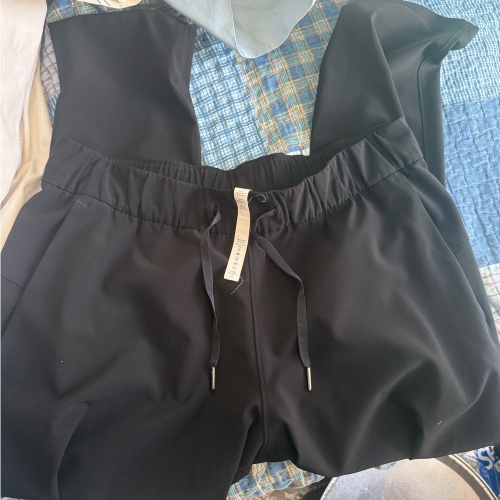 Lululemon pants